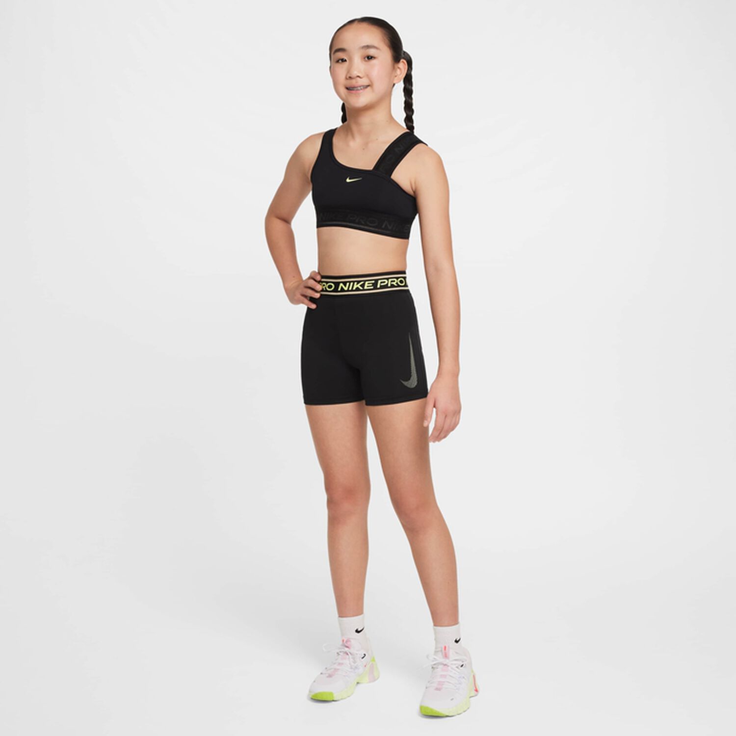 Girls Black Nike Pro Shorts, 2, hi-res image number null