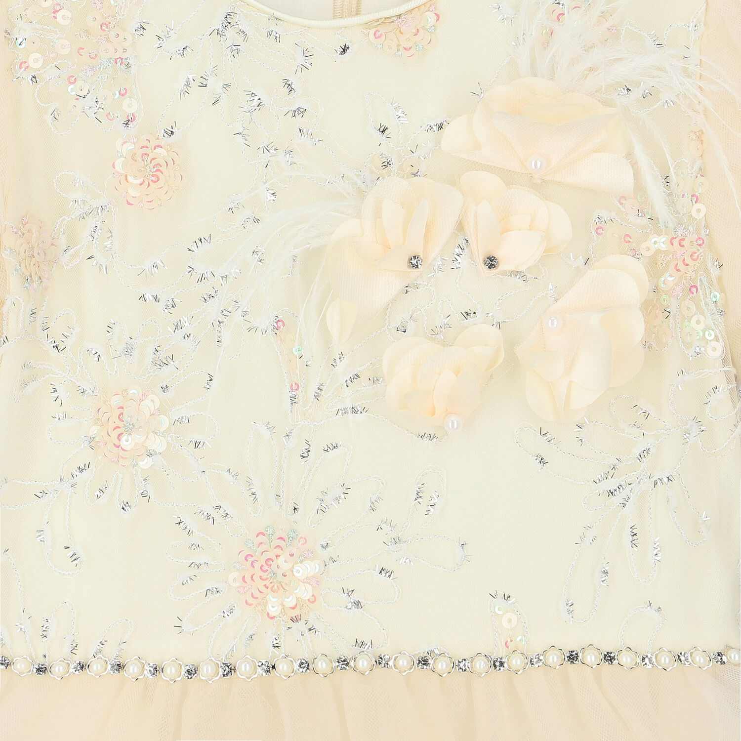 فستان تول باللون العاجي والأبيض , 1, hi-res image number null