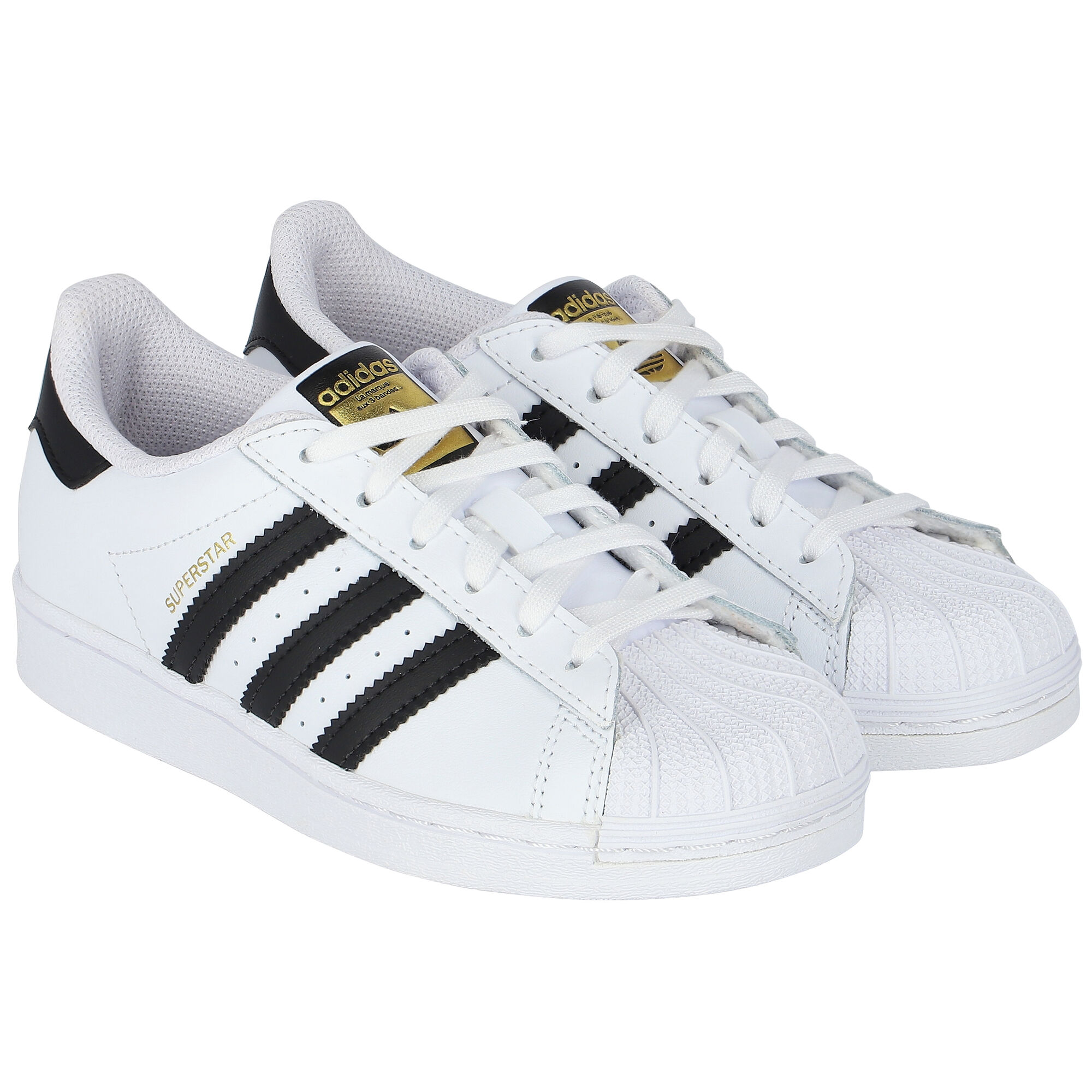 Adidas shoes store uae queen