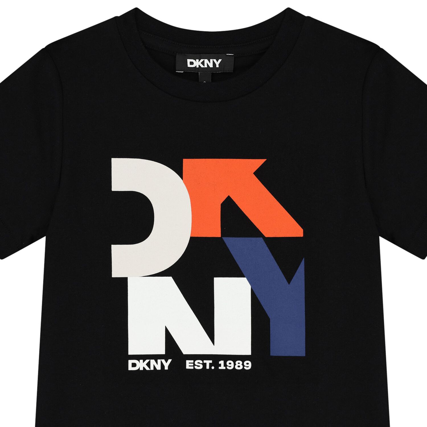 تيشيرت أولاد بالشعار باللون الأسود, 1, hi-res