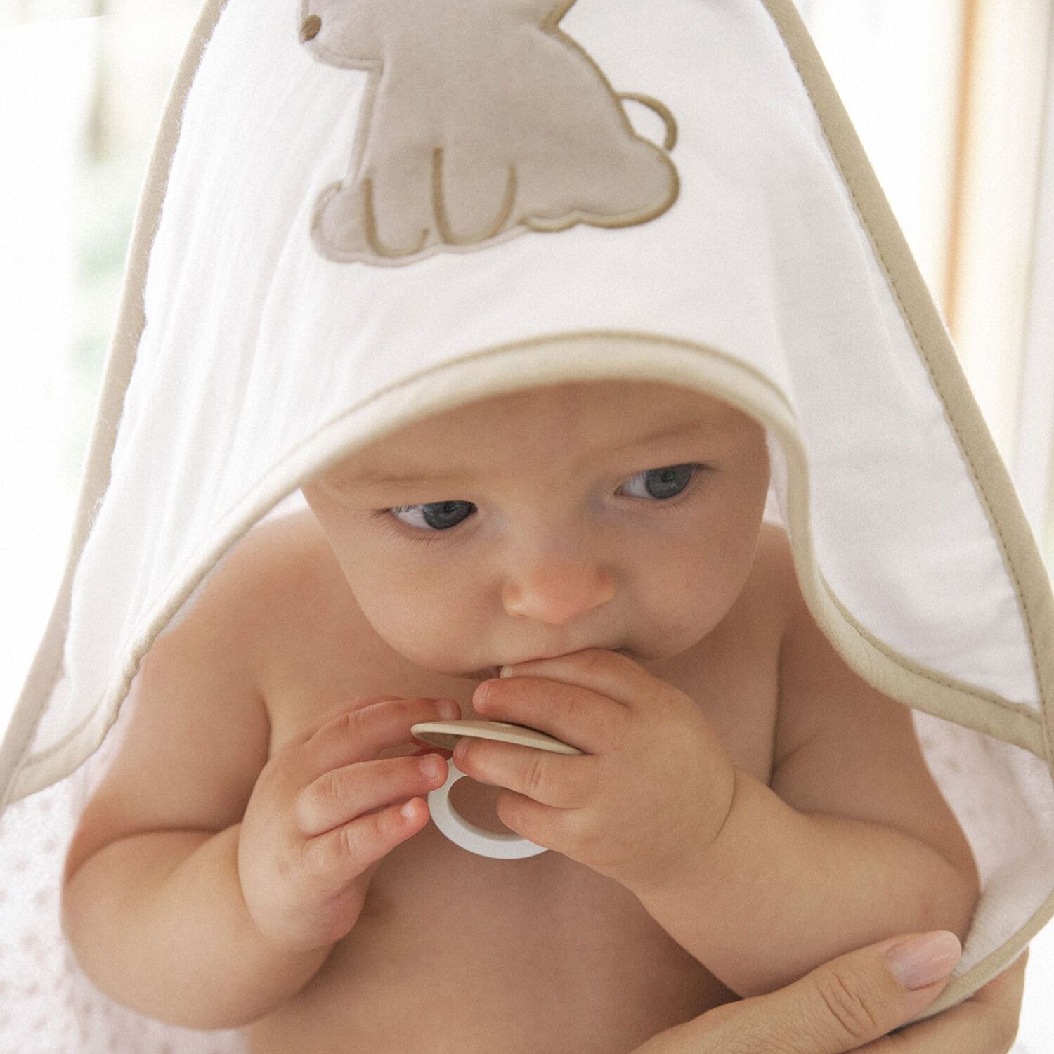 Baby Boys White Rabbit Hooded Towel, 1, hi-res