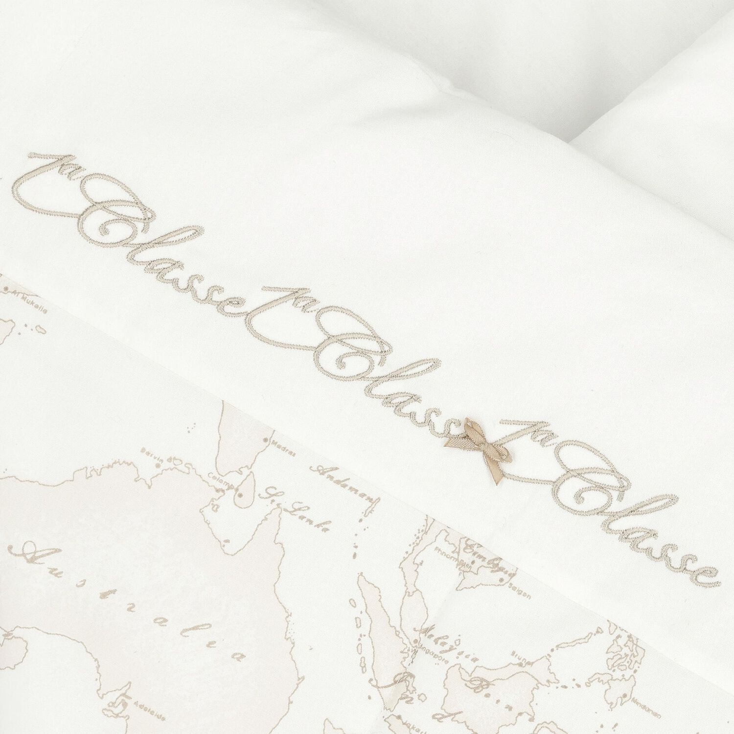 بطانية بطبعة خريطة باللون العاجي والبيج, 1, hi-res image number null