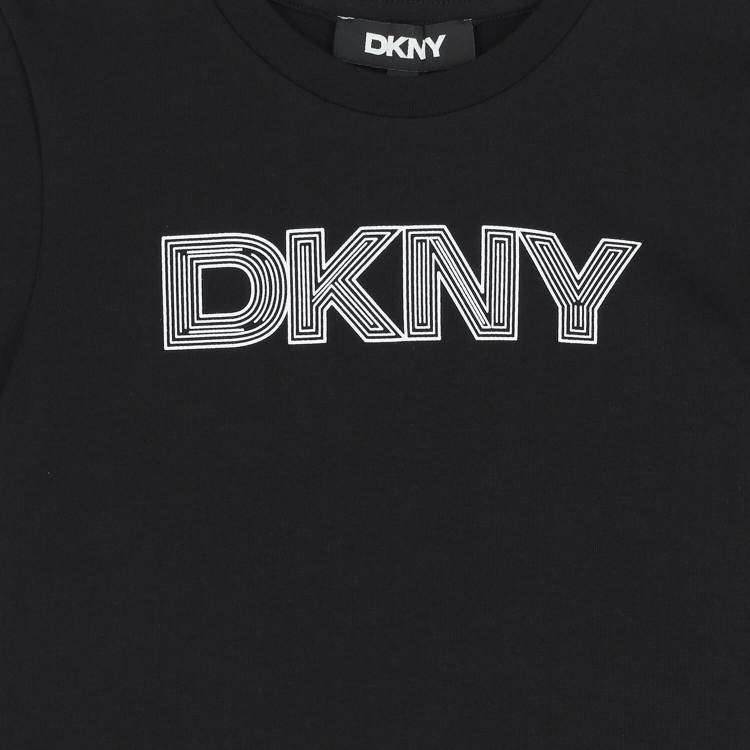 تيشيرت بنات بالشعار باللون الاسود , 1, hi-res