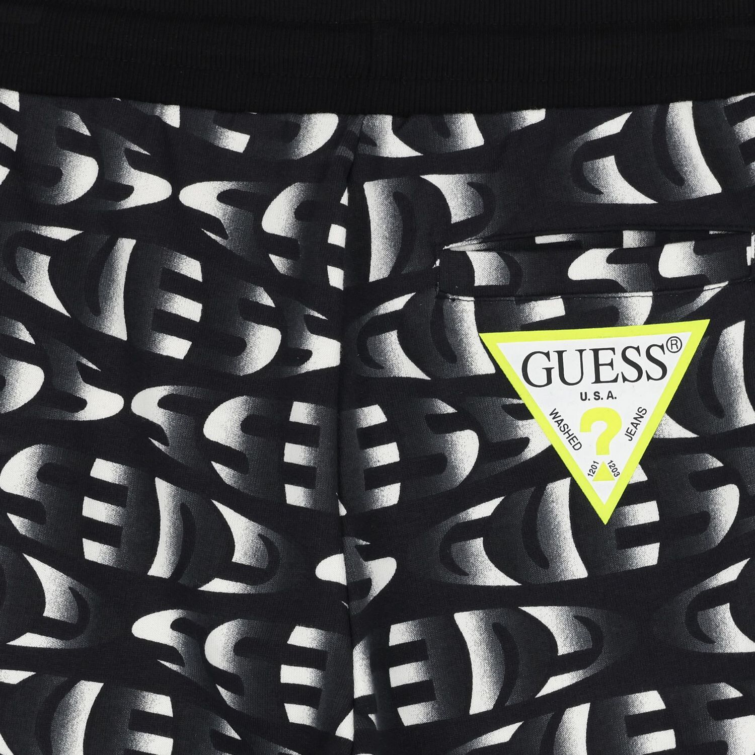 شورت اولاد بالشعار باللون الاسود , 1, hi-res image number null