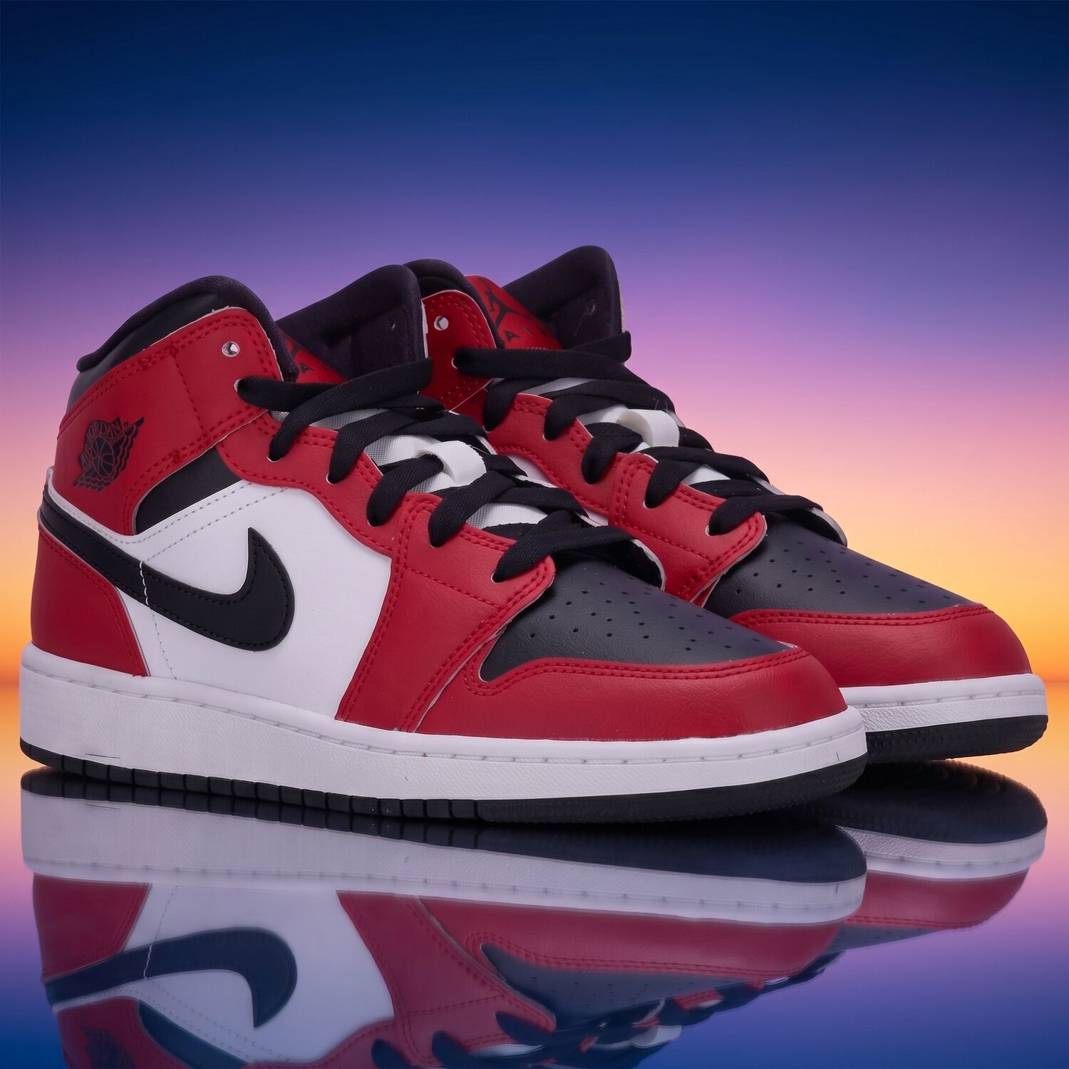 Red & White Air Jordan 1 Mid Trainers, 2, hi-res