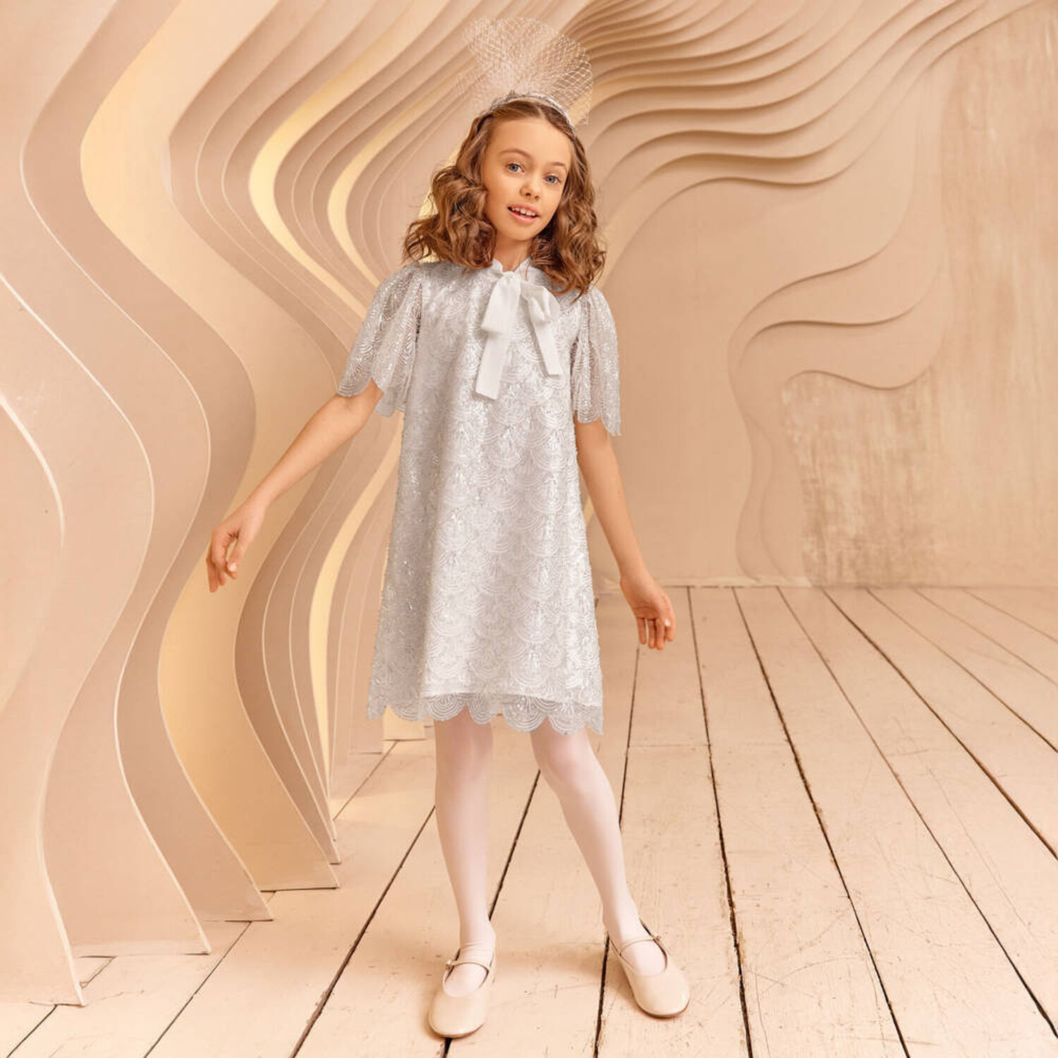 فستان بنات مزين بالترتر باللون الابيض, 1, hi-res
