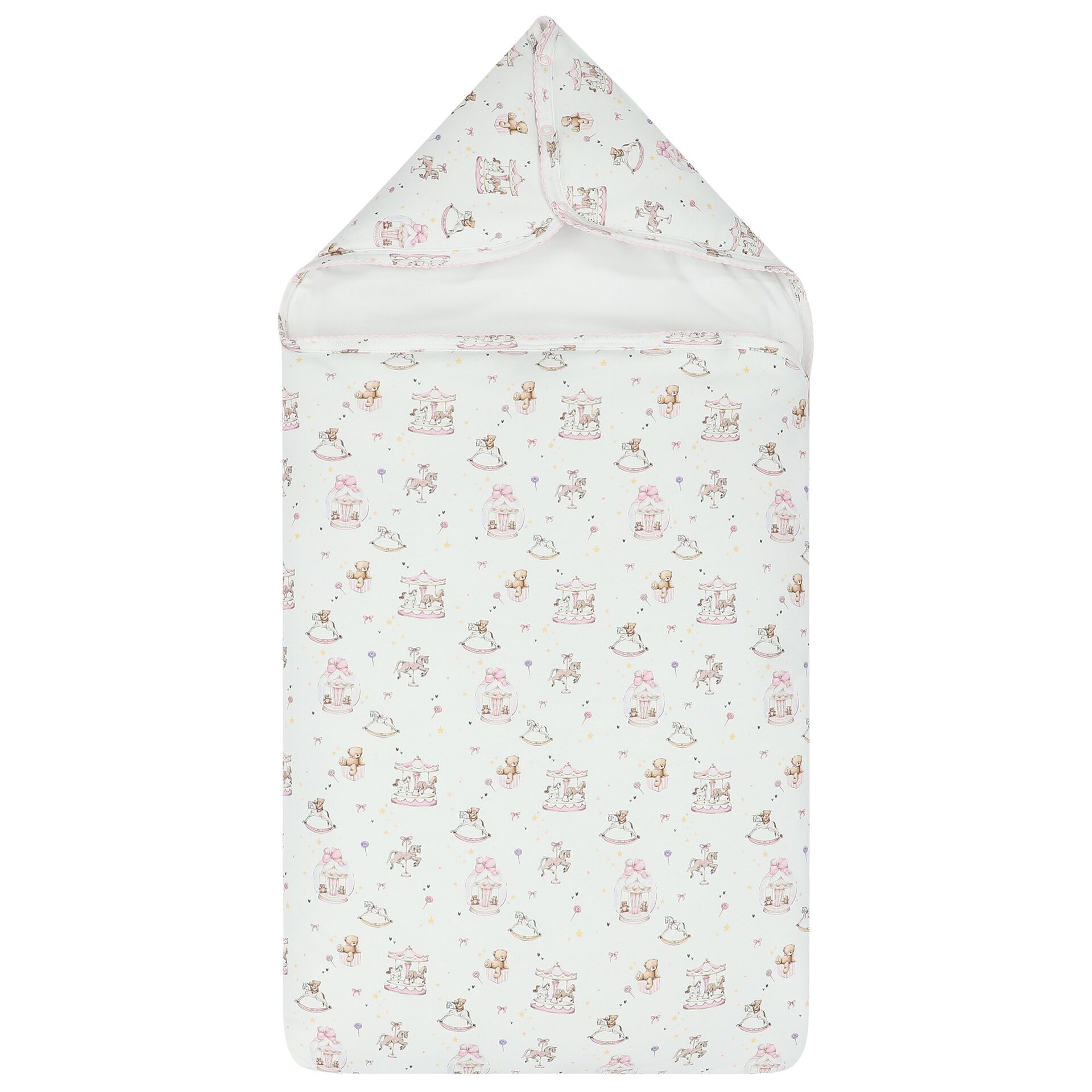 Nests & sleep bags 2025
