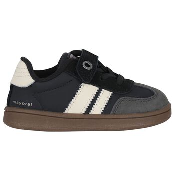 حذاء رياضي للأطفال باللون الأبيض والأسود للأولاد