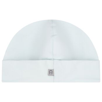 قبعة بشعار أزرق للأولاد الصغار