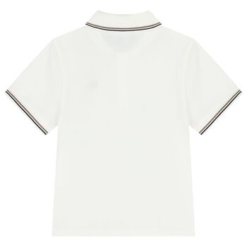 قميص بولو أبيض بشعار للأولاد