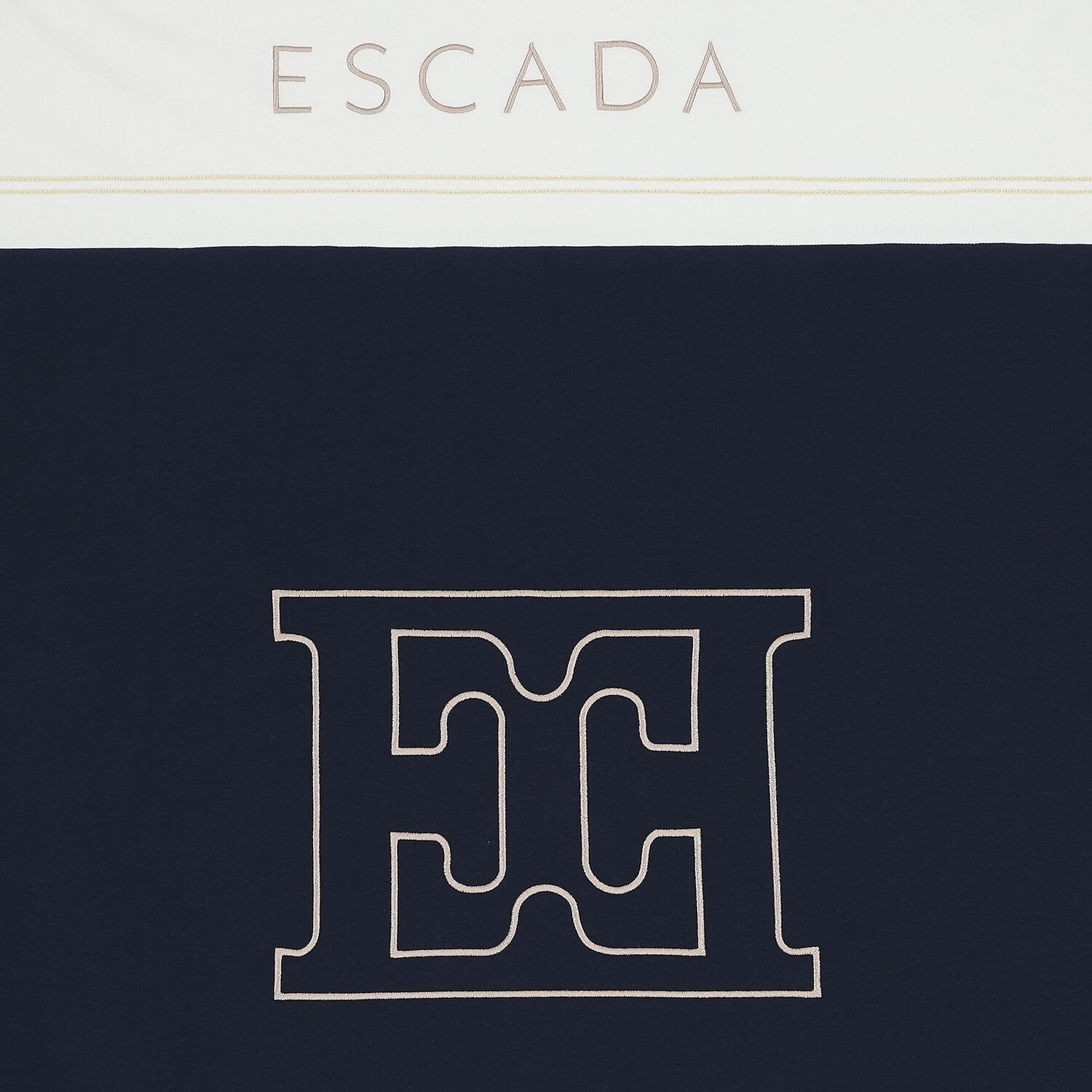 بطانيه اولاد بالشعار باللون الابيض والكحلى , 1, hi-res