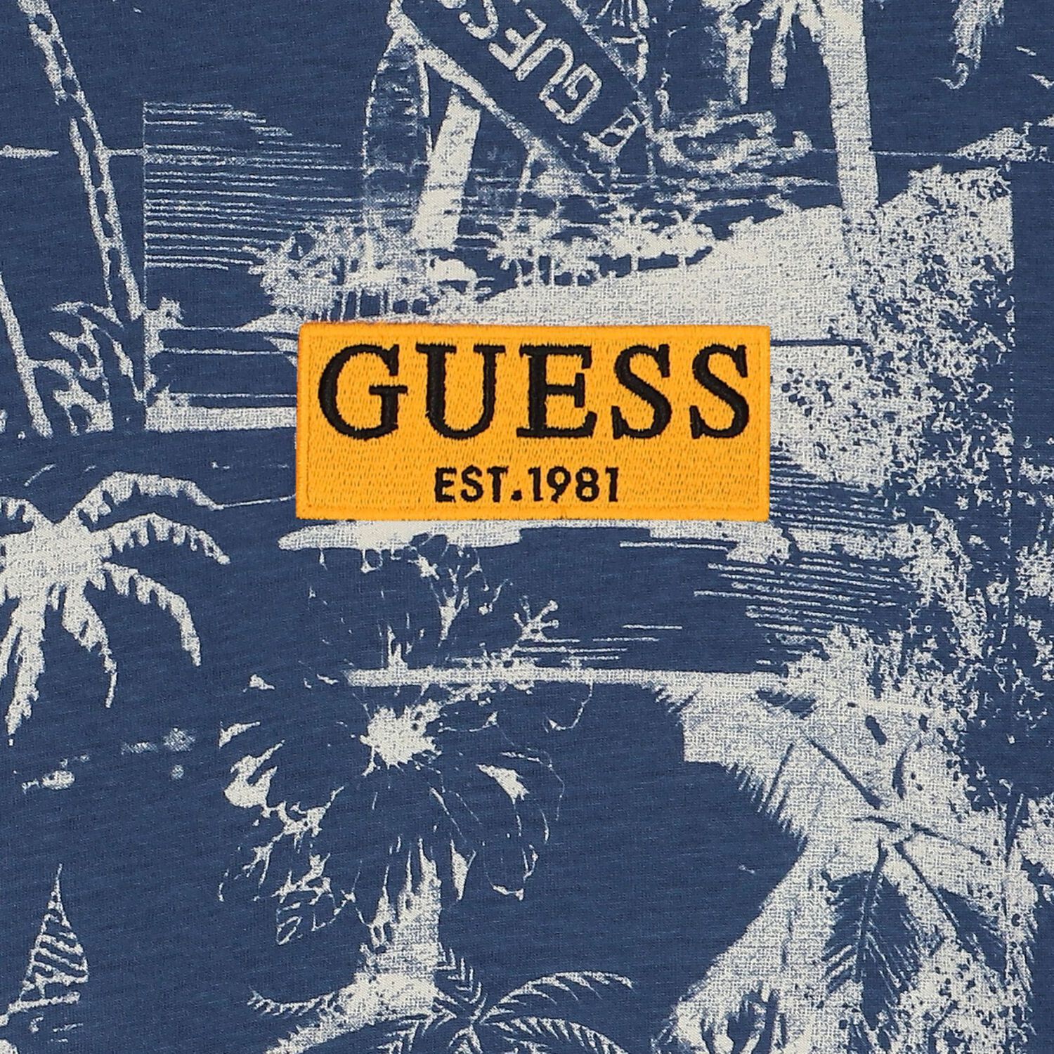 تيشيرت أولاد بالشعار باللون الكحلي للعطلات, 1, hi-res