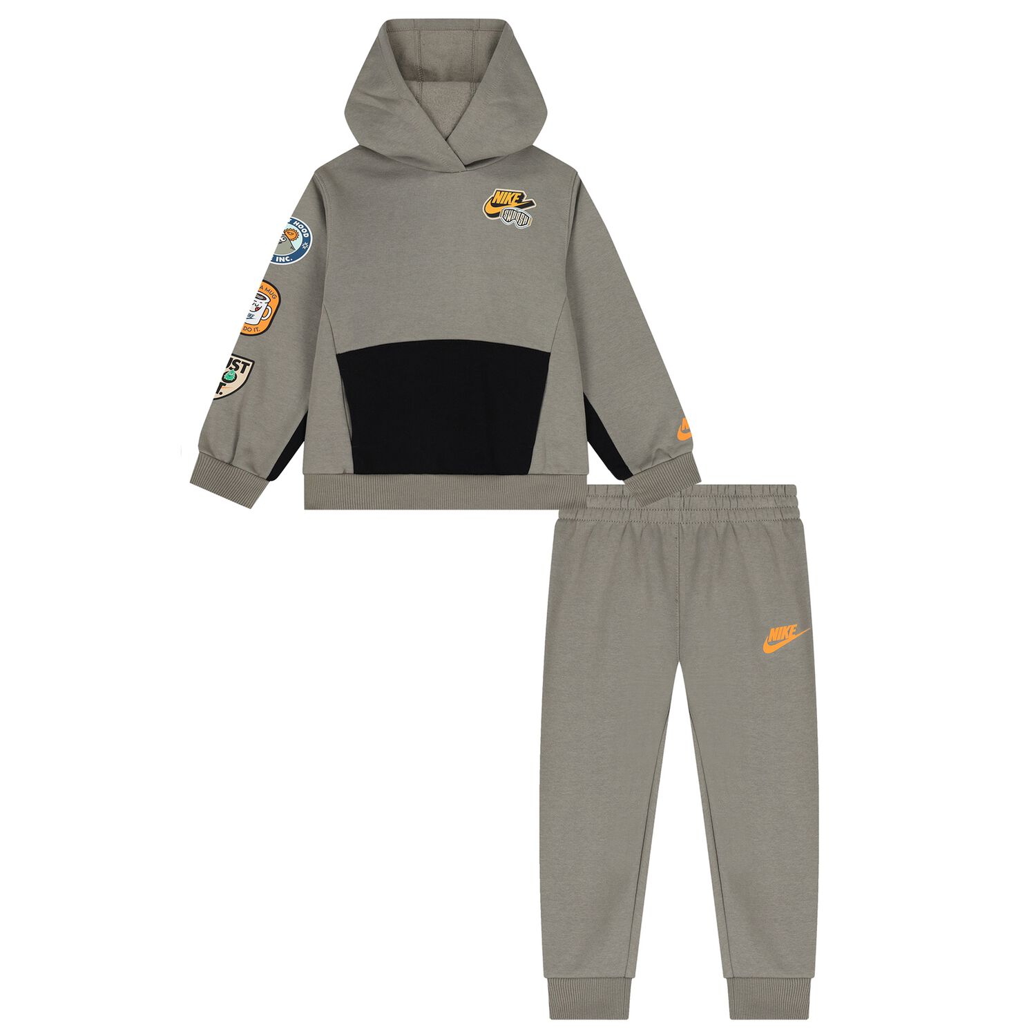 بدلة رياضية بالشعار باللون الأخضر للأولاد, 1, hi-res
