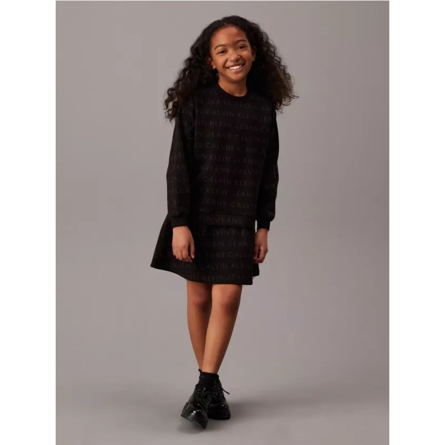 فستان بنات  بالشعار باللون الأسود, 1, hi-res