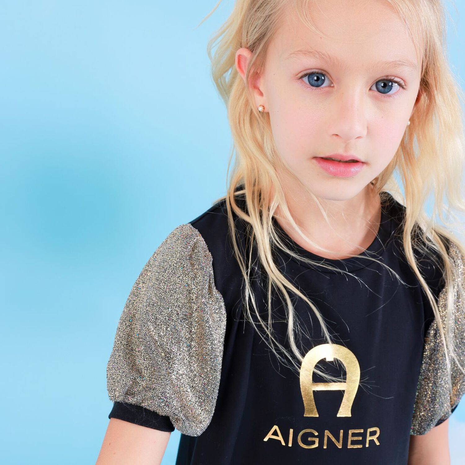 فستان بنات بالشعار باللون الأسود والذهبي, 1, hi-res