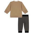 بدلة رياضية أولاد بالشعار باللون البيج والاسود, 1, hi-res