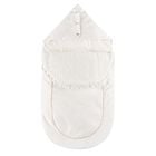 عش الطفل الأبيض والذهبي, 2, hi-res