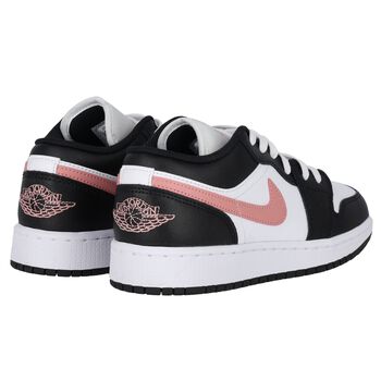 حذاء رياضي منخفض Air Jordan 1 للبنات باللونين الأسود والأبيض والوردي