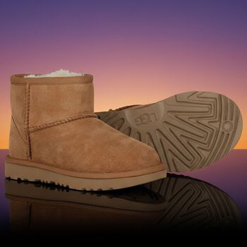 Chestnut Brown Classic Mini II Suede Boots