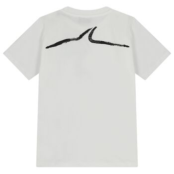 قميص أبيض للأولاد بشعار