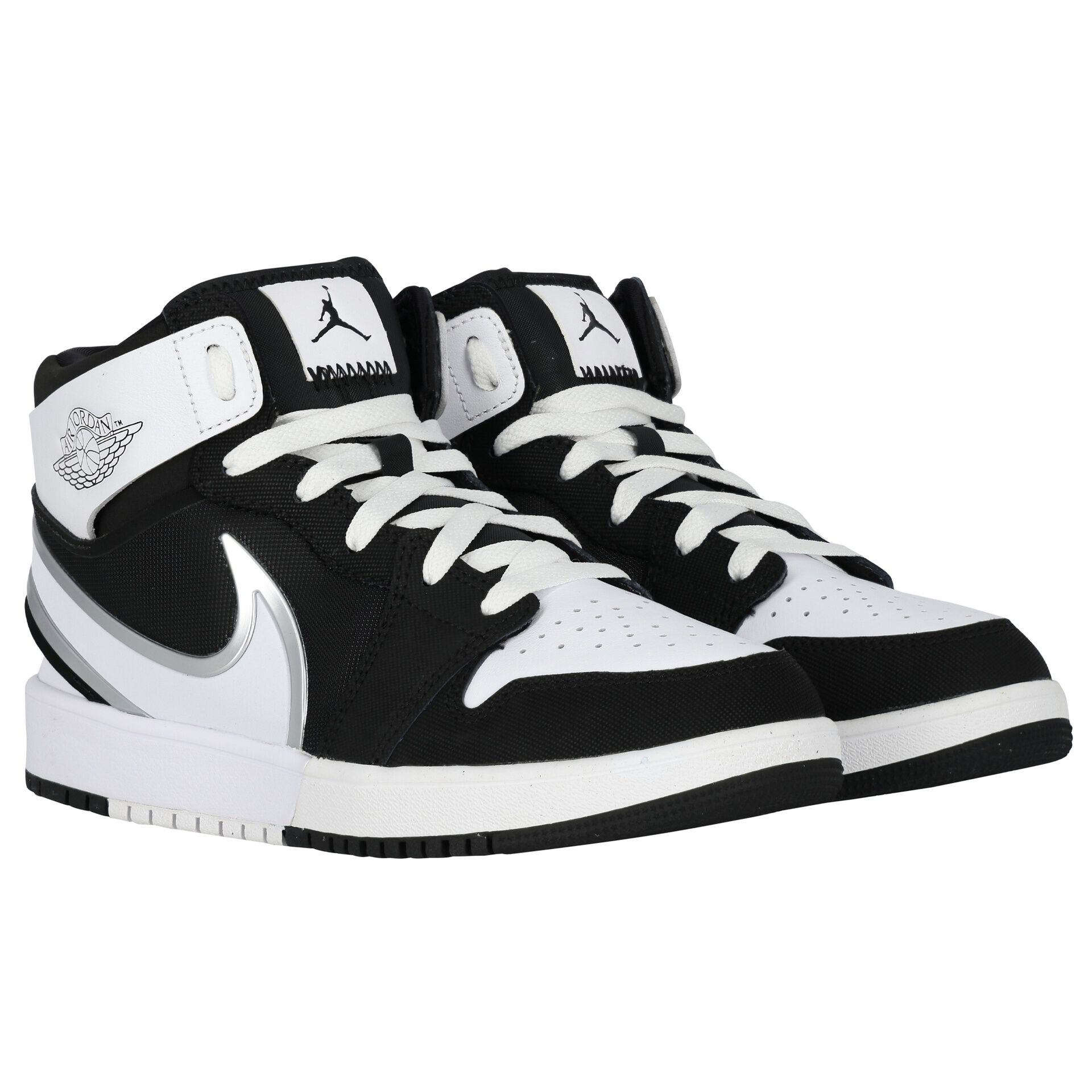 Nike mid trainers outlet