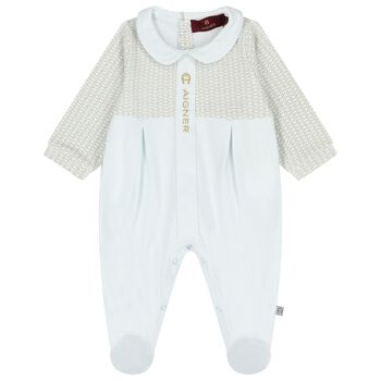 ملابس أطفال بشعار باللون  أزرق للأولاد