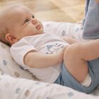 بطانية أولاد بطبعة الدب تيدي باللون الأبيض, 1, hi-res