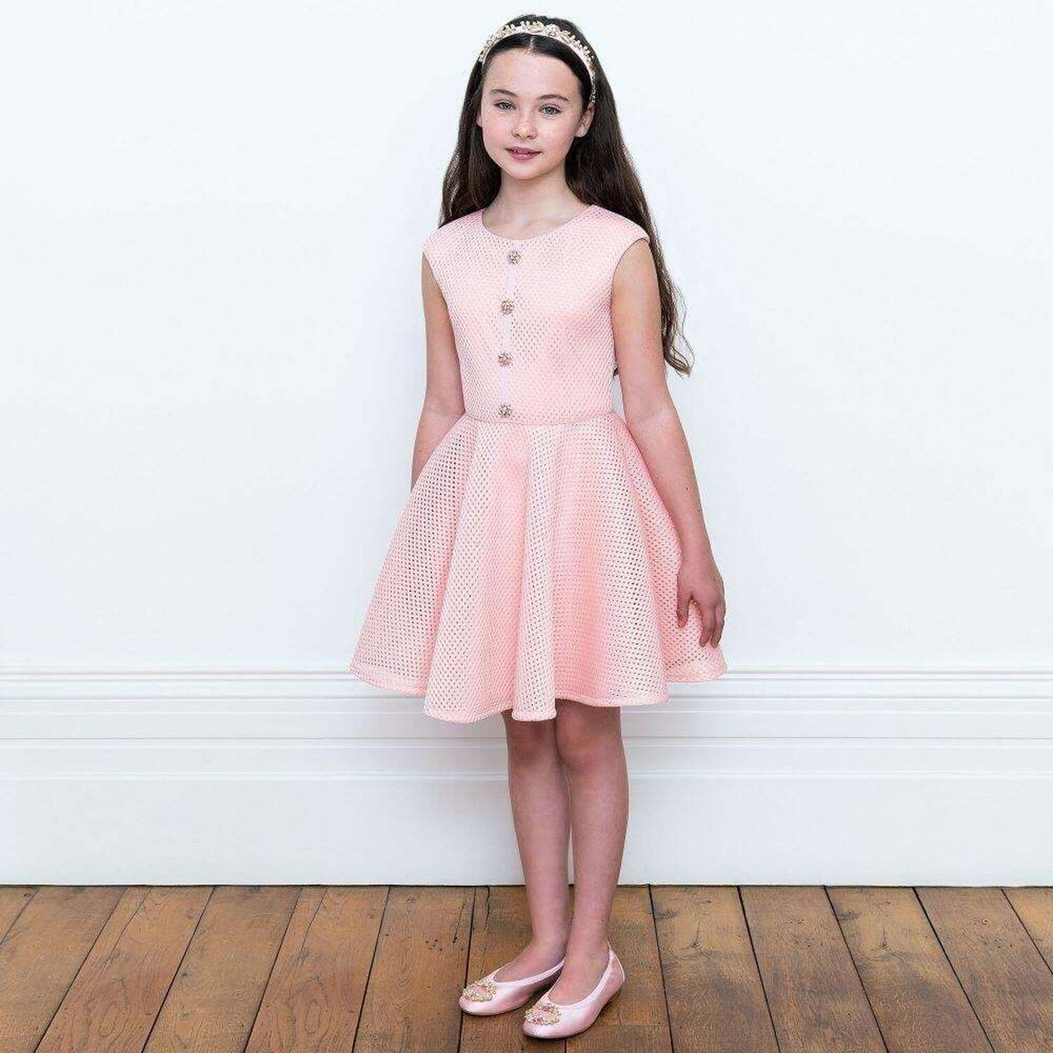 حذاء ساتان باللون الزهري للبنات, 1, hi-res