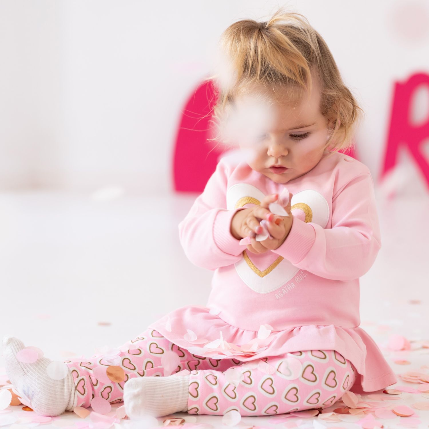 طقم بنات ليغنز بطبعة القلب باللون الوردي, 1, hi-res image number null