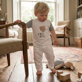 بنطلون تشينو للأولاد باللون الابيض 