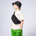 تيشيرت أولاد بالشعار باللون البيج, 2, hi-res