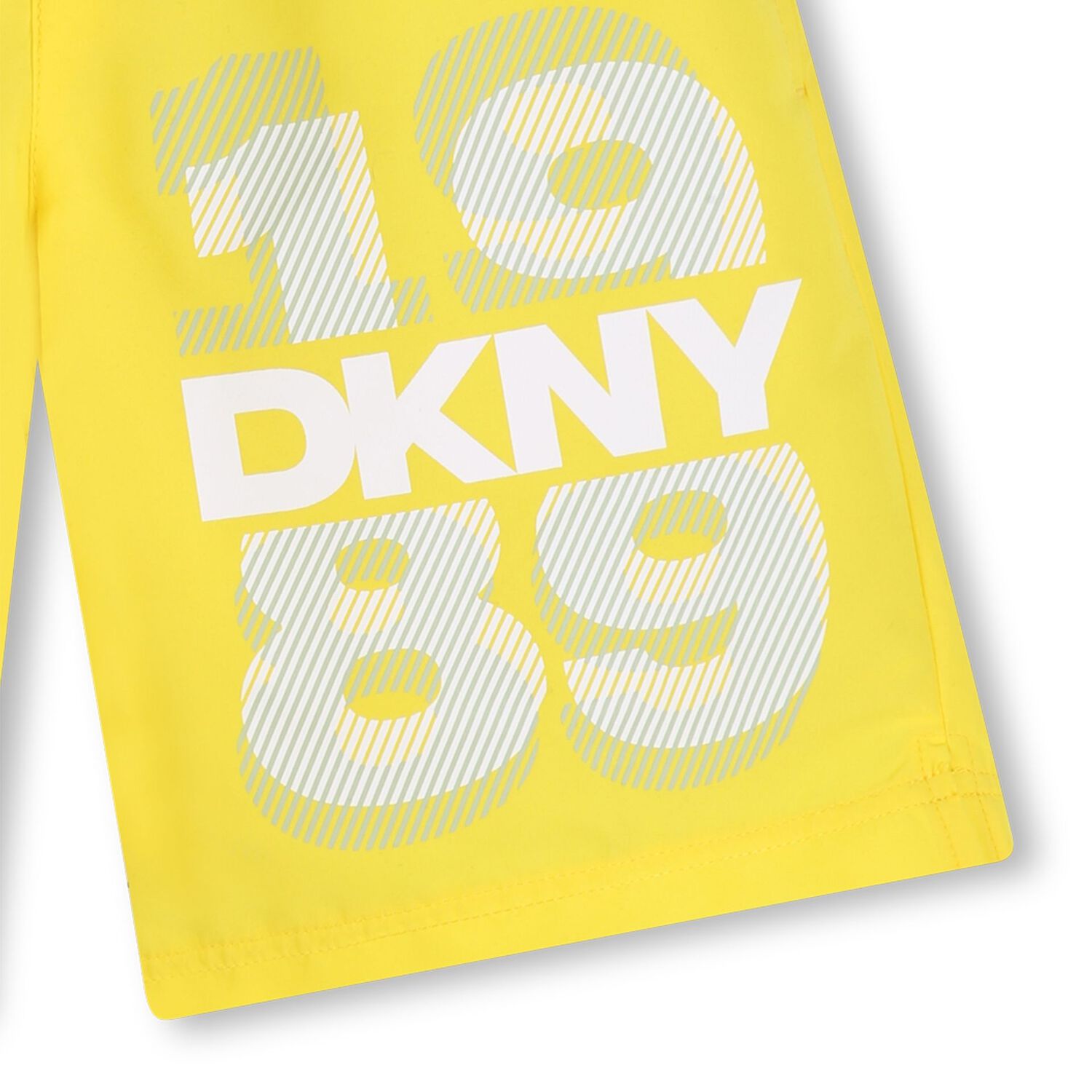 شورت اولاد بالشعار باللون الاصفر , 1, hi-res