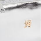 حقيبة كروس للبنات بشعار العلامة التجارية باللون الفضي , 1, hi-res