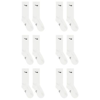 جوارب باللون بيضاء بشعار (عبوة من 6 جوارب)