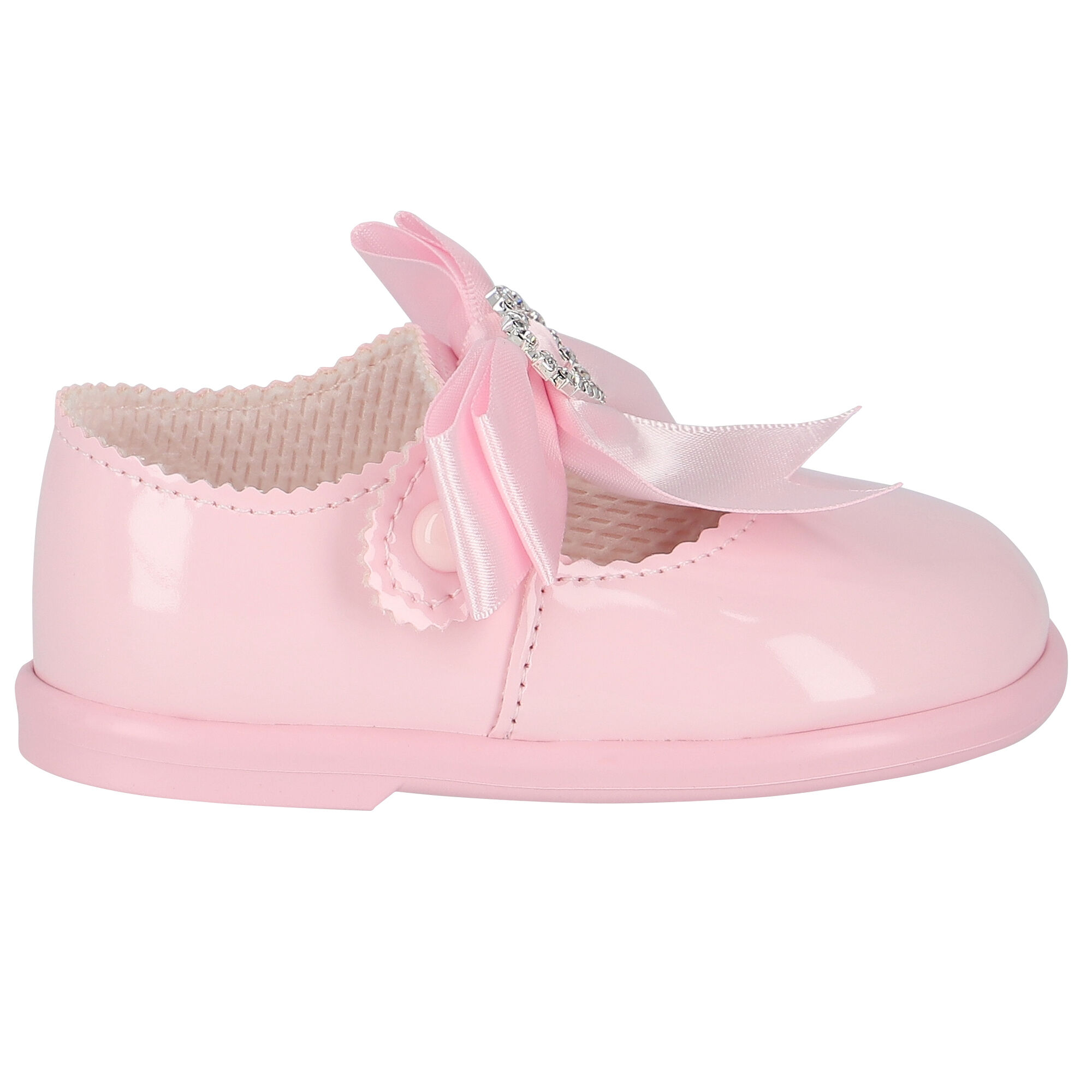 Pink shoes for discount babies