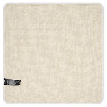 بطانية بشعار باللون وردي وعاجي للبنات 