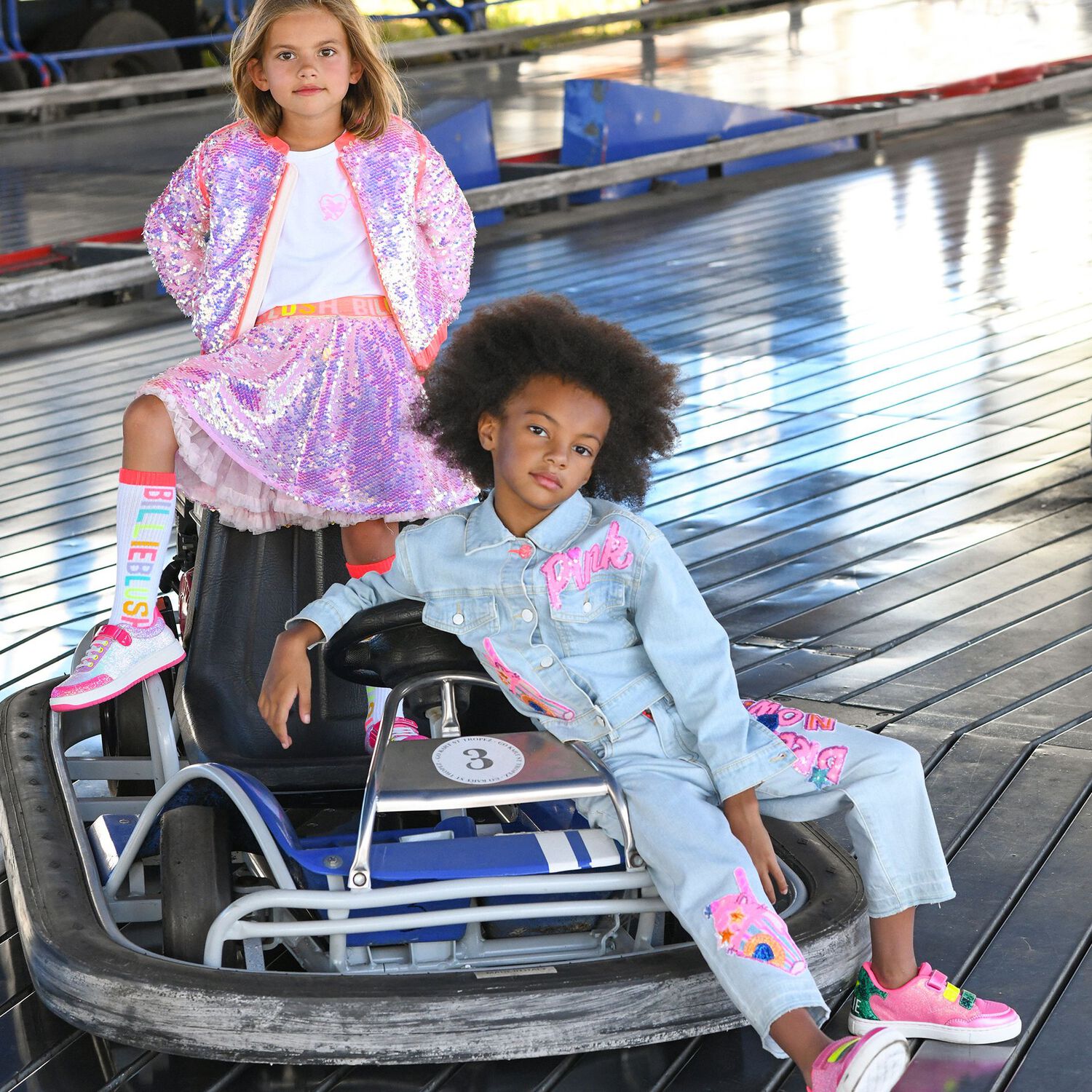 تنورة بنات مطرزة بالشعار باللون الوردي, 1, hi-res image number null