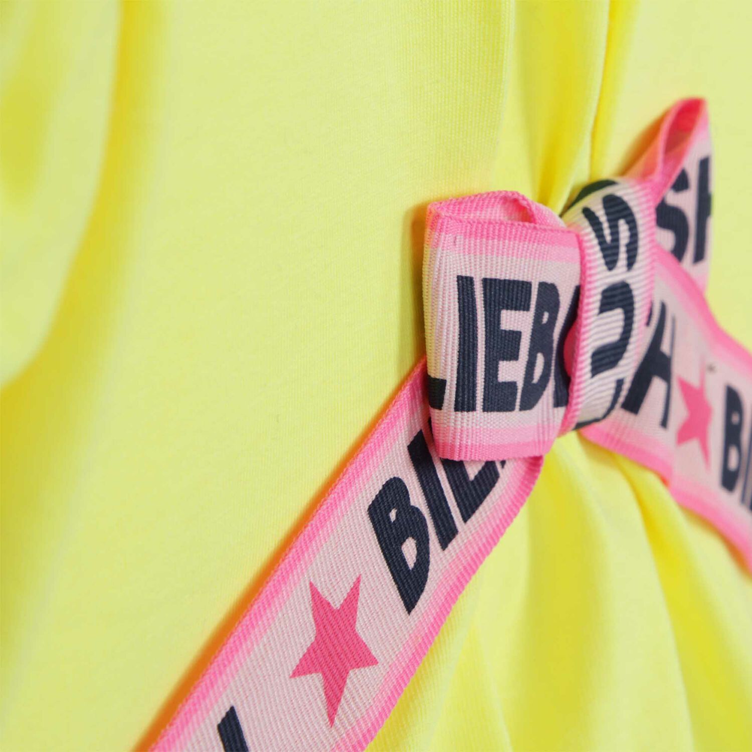 تيشيرت بالشعار باللون الأصفر والزهري للبنات, 1, hi-res