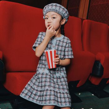 فستان بناتي باللون أزرق وأسود محبوك من التويد