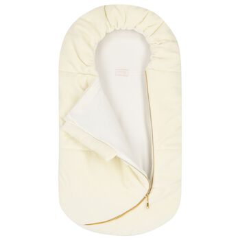 مدش بنات بالشعار باللون العاجي