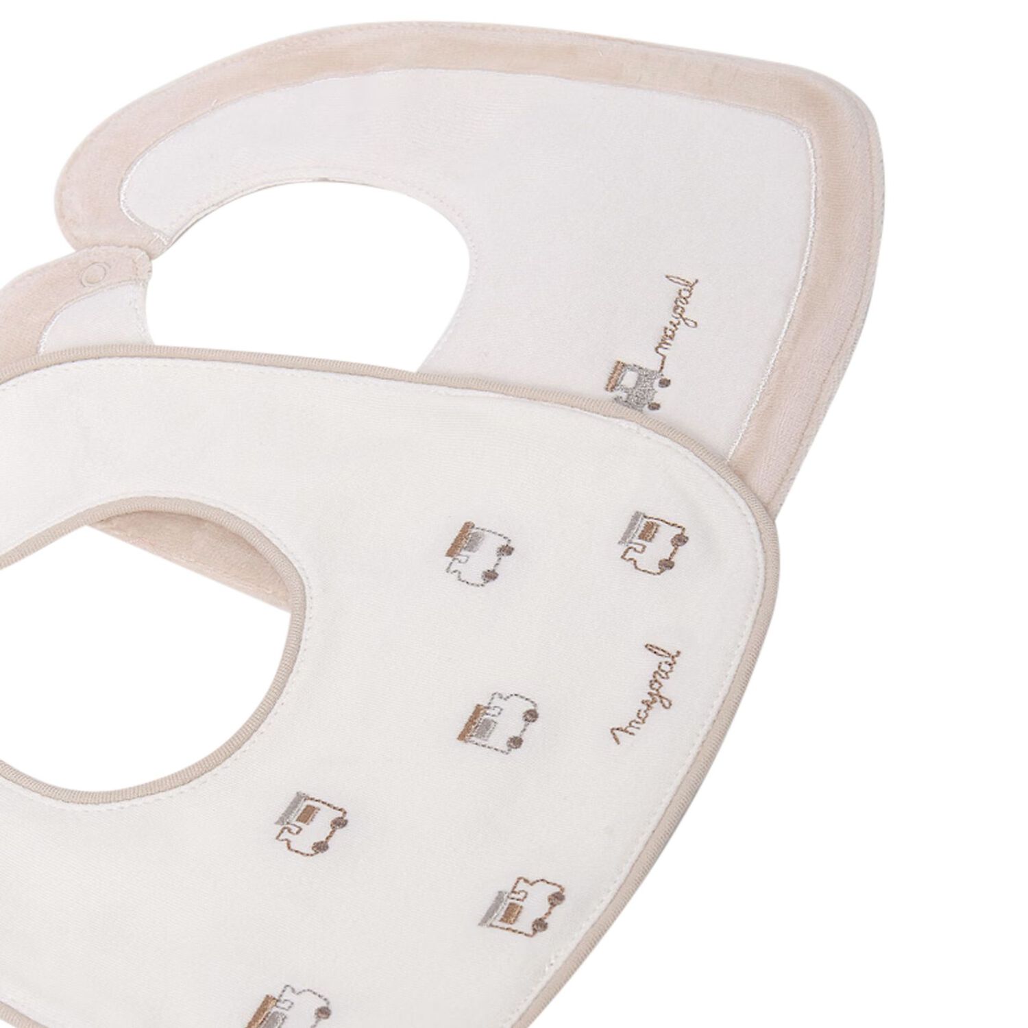 مريلة قطارات للأولاد الصغار باللون العاجي والبيج (عبوة من قطعتين), 1, hi-res