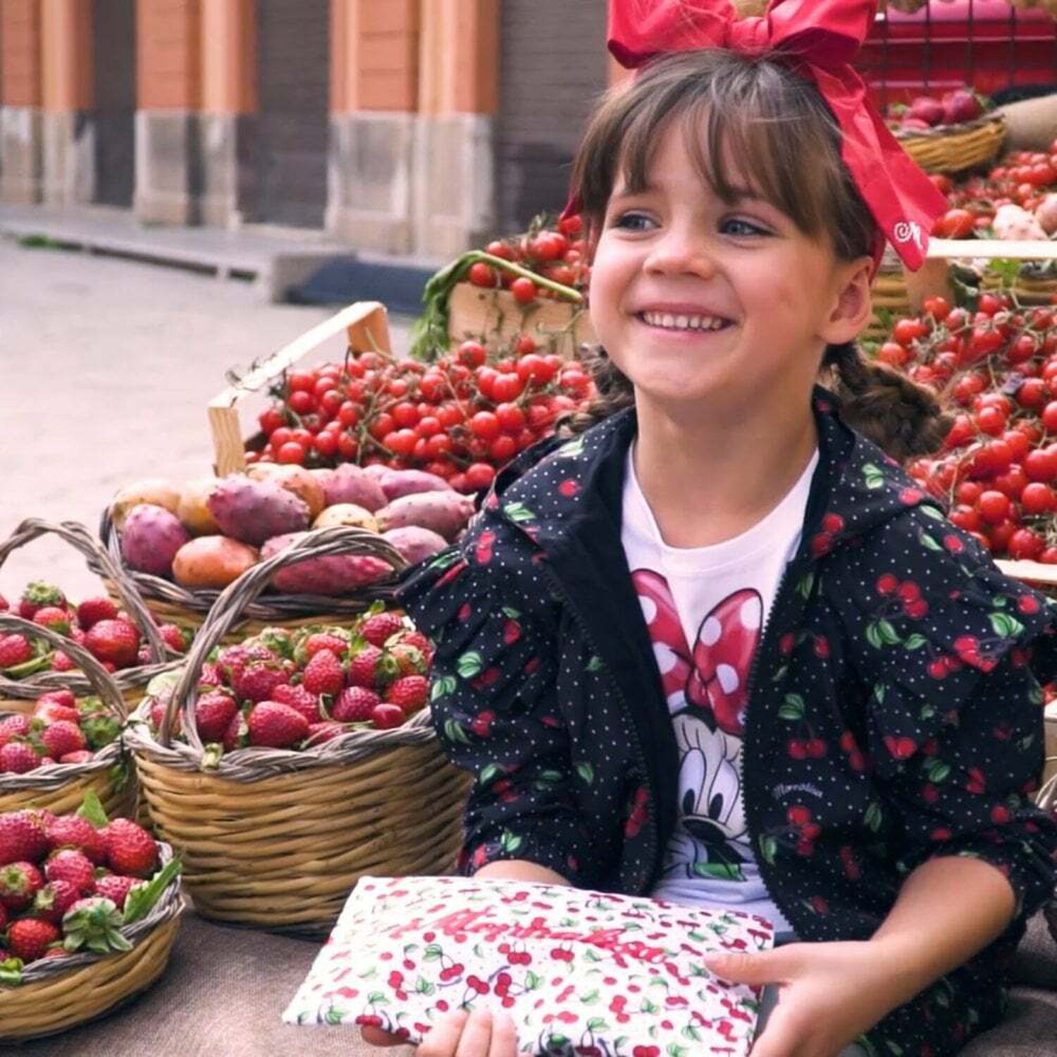 حقيبة بطبعة الكرز باللون الابيض والاحمر للبنات , 1, hi-res image number null