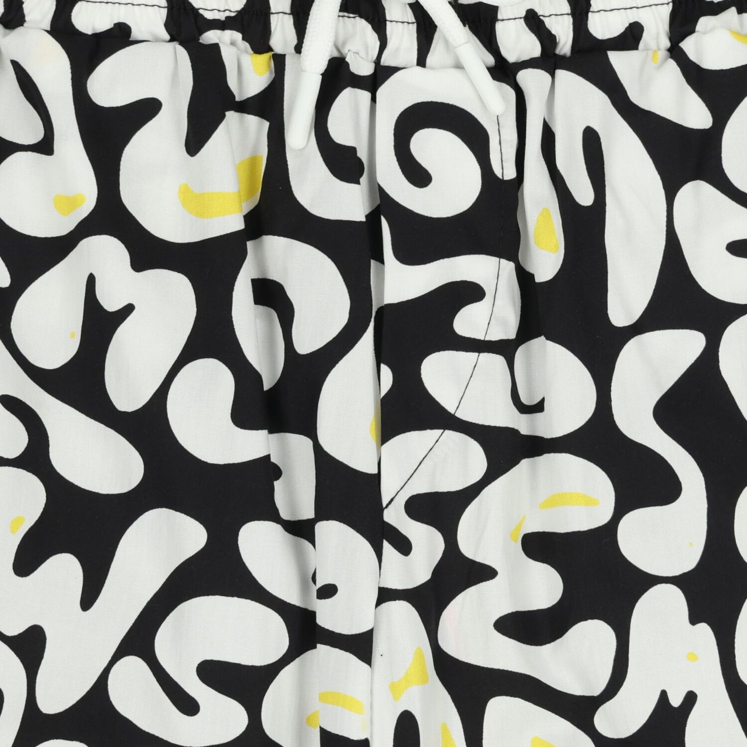 شورتات للأولاد باللونين الأسود والأبيض بشعار, 1, hi-res