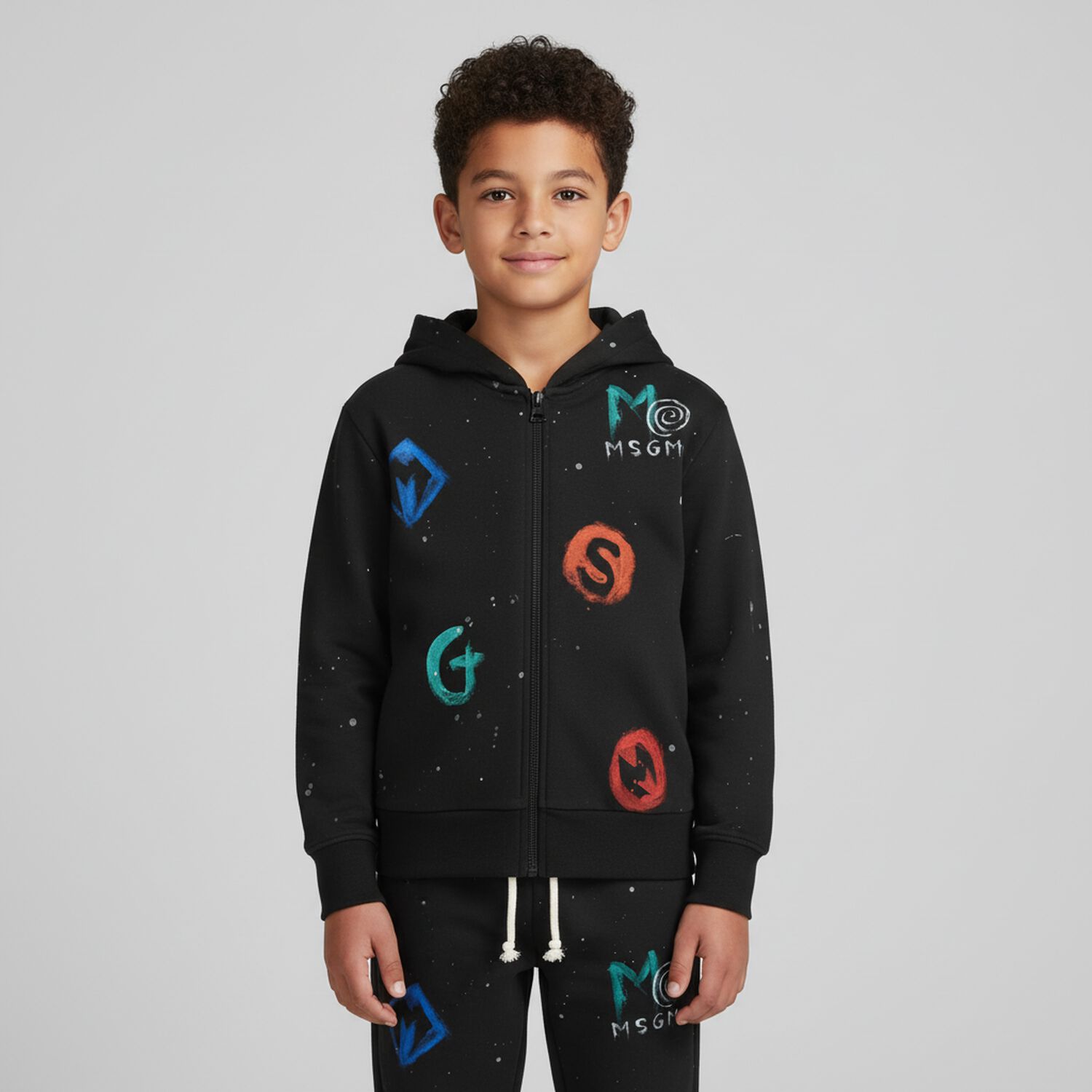 قميص أسود بغطاء رأس وسحّاب, 1, hi-res