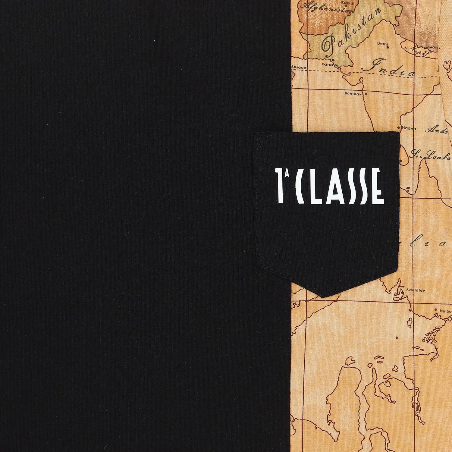 تيشيرت مخطط بطبعة خريطة باللون الأسود والبيج للأولاد, 1, hi-res