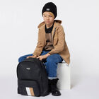 تيشيرت للأولاد بالشعار باللونين الأسود والبيج, 1, hi-res