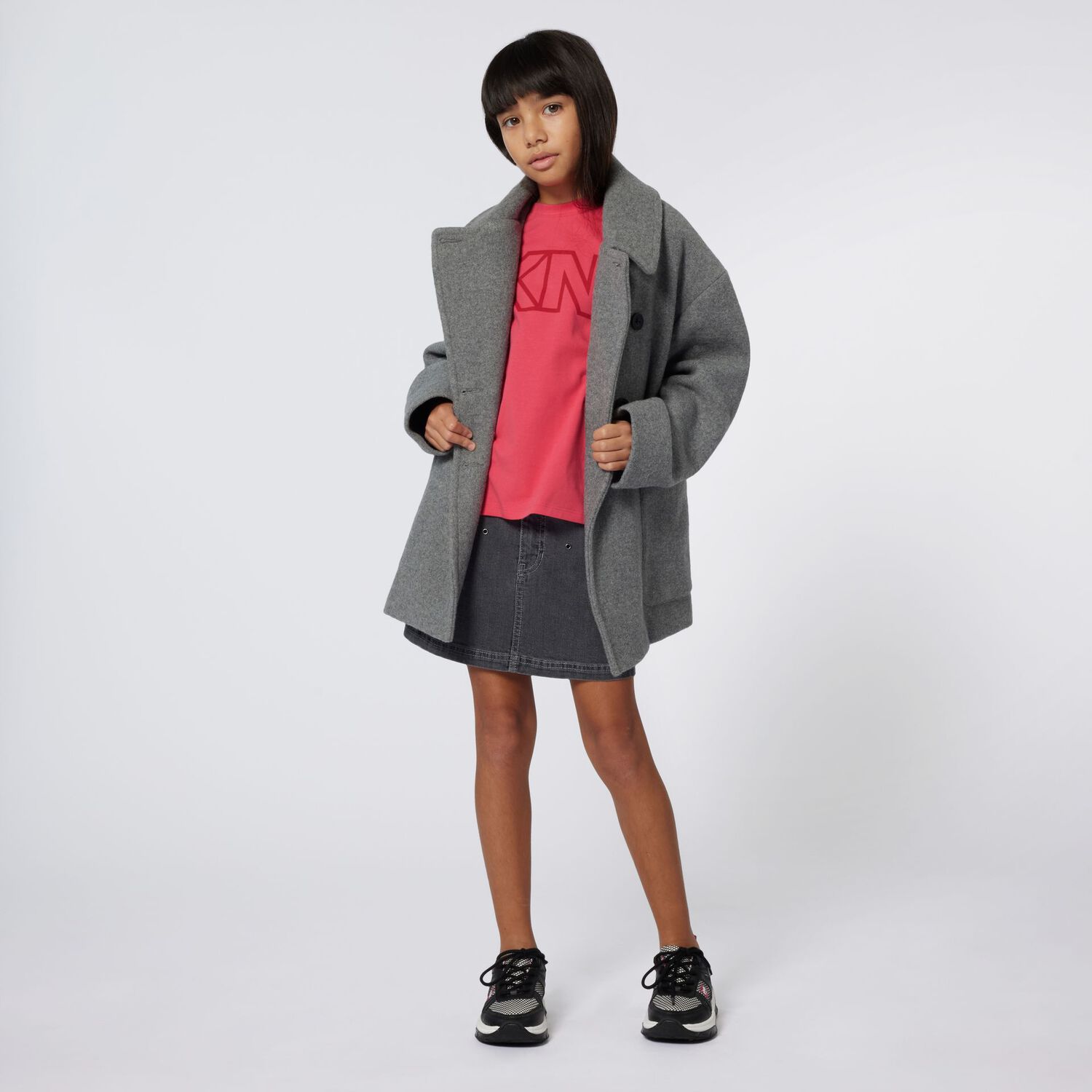 حذاء رياضي للبنات بشعار باللونين الأبيض والأسود, 1, hi-res