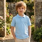 شيرت بولو للأولاد بالشعار باللون الأزرق, 1, hi-res