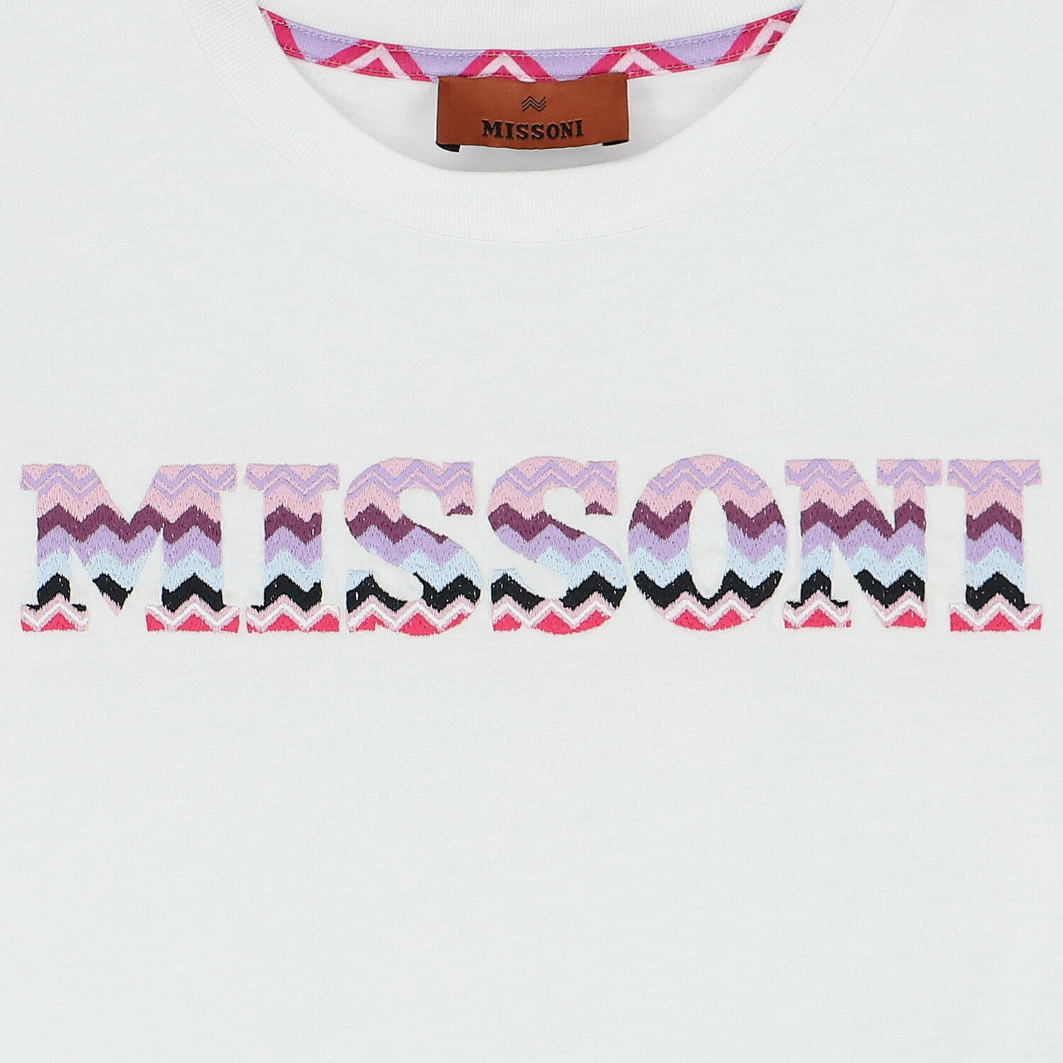 تيشيرت بنات بالشعار باللون الابيض, 1, hi-res