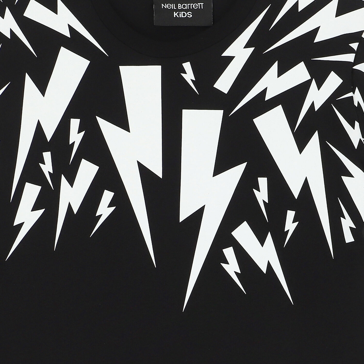 تيشيرت باللون الأسود للأولاد, 1, hi-res